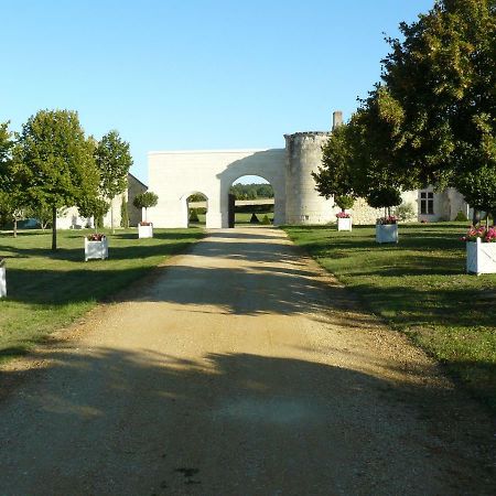 Bed and Breakfast Manoir Du Bois Noblet Louerre Exterior foto