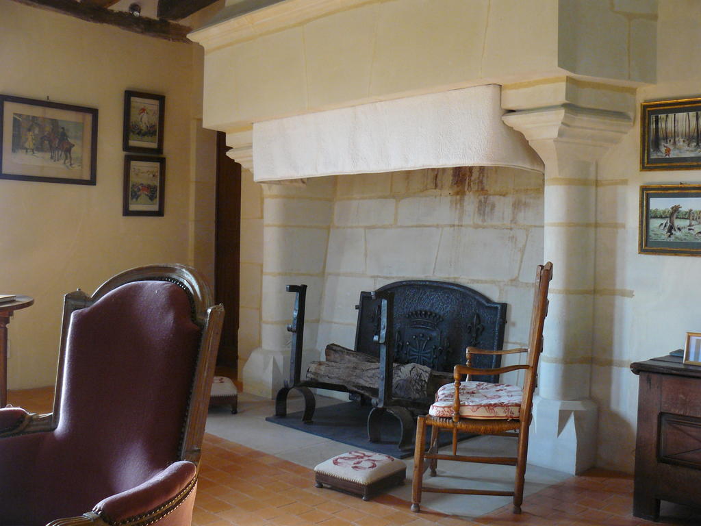Bed and Breakfast Manoir Du Bois Noblet Louerre Habitación foto
